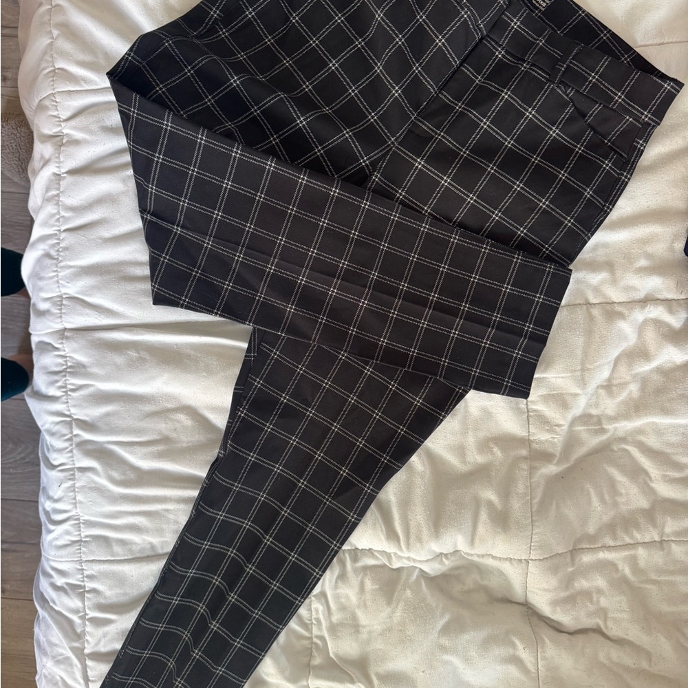 High Rise Pixie Pant